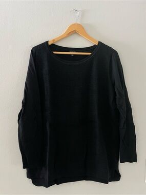 Talbots Women's Black Ribbed Crewneck Sweater